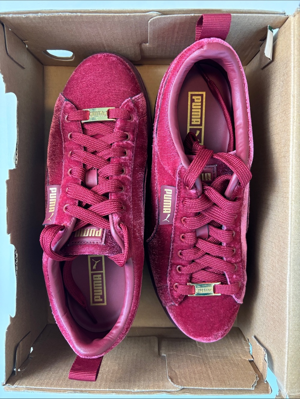 Puma Mayze Velvet Sneakers Tibetan Red Womens Size 9 Platform Gold Accents